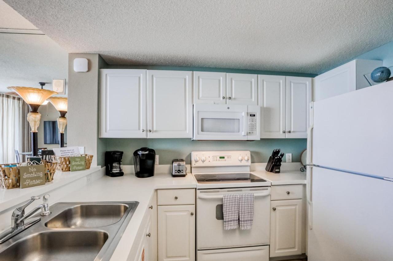 Majestic Tower 1-711 Apartment Panama City Beach