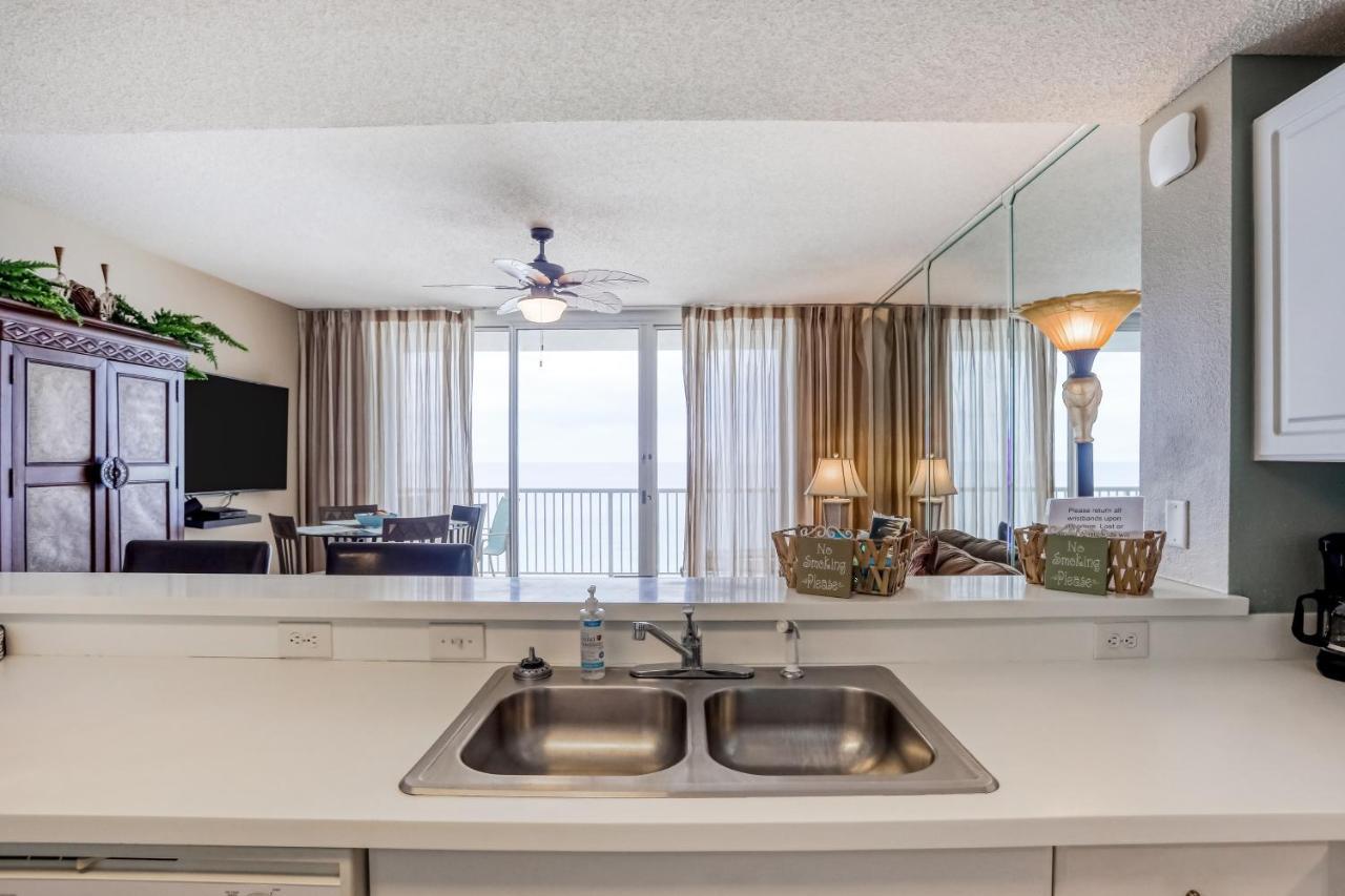 Apartment Majestic Tower 1-711 *